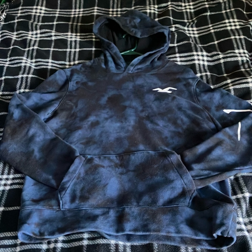 Hollister Blue Tie-Dye Pullover Hoodie